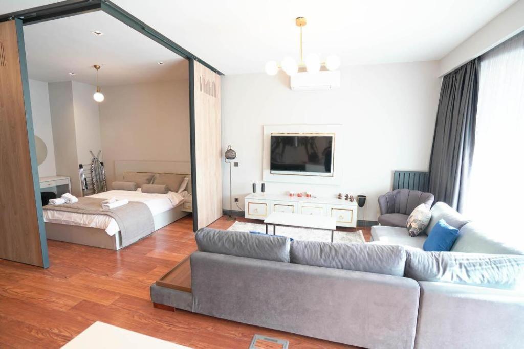 Apartment Pol *
